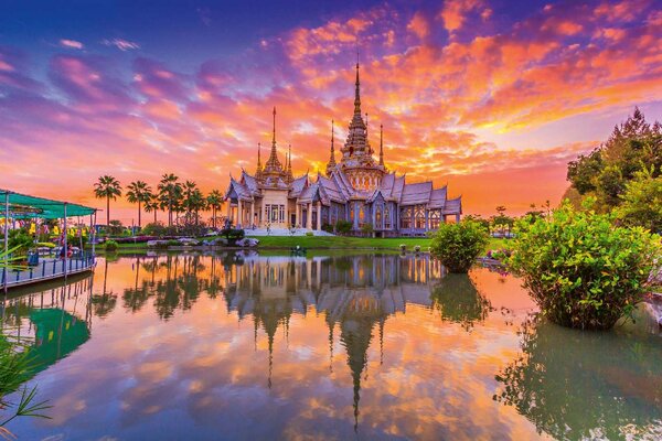 Nem szőtt fotótapéta wat thai 375 x 250 cm