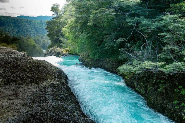 Nem szőtt fotótapéta fui folyó, chile 375 x 250 cm