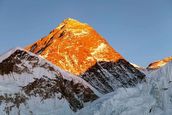 Nem szőtt fotótapéta esti kilátás a mount everestre 375 x 250 cm