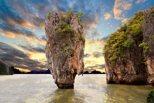 Nem szőtt fotótapéta khao phing kan 375 x 250 cm
