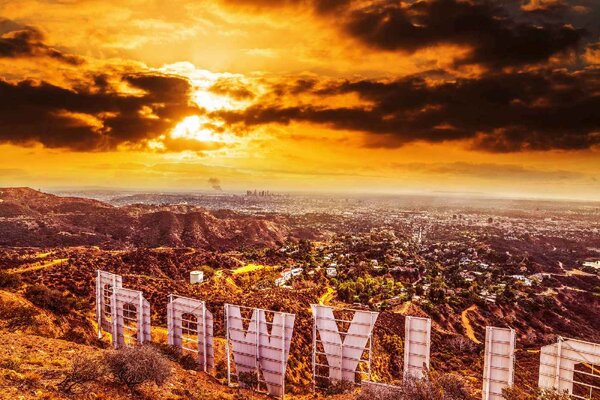 Nem szőtt fotótapéta kilátás hollywoodra 375 x 250 cm