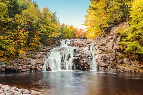 Nem szőtt fotótapéta mary ann falls, kanada 375 x 250 cm