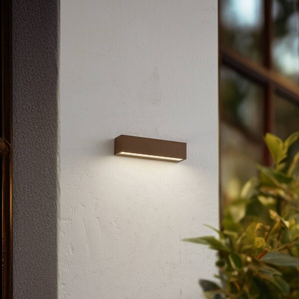 Lucande LED kültéri falilámpa Lengo, 25 cm, barna, lefelé irányuló, 3000K, Barna / rozsda, Alumínium, Modern
