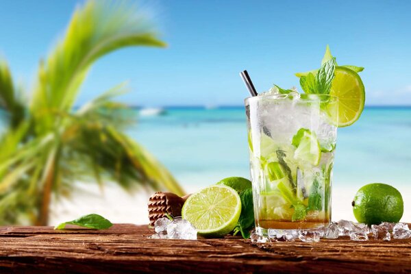 Nem szőtt fotótapéta mojito a tengerparton 375 x 250 cm