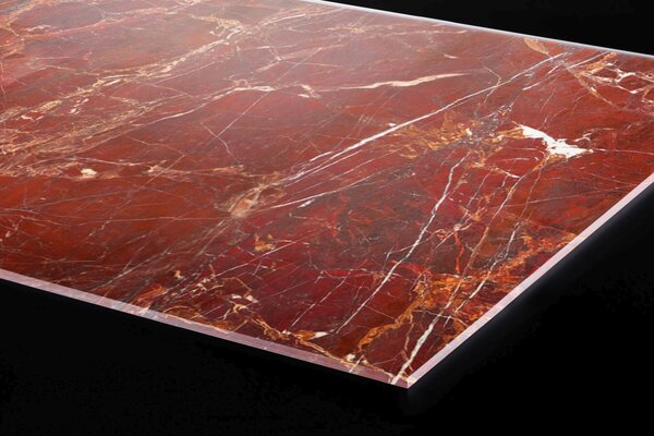 Plexi a konyhapult mögött vörös márvány textúra - 240 x 60 cm