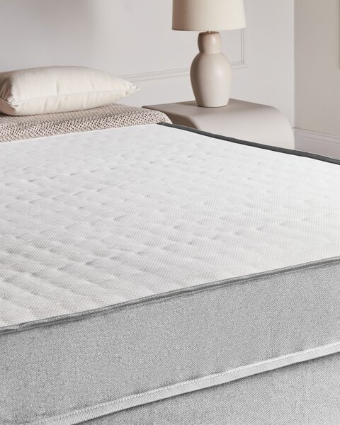 Fejtámla nélküli boxspring ágy COUNTESS 120 x 200 cm Világosszürke