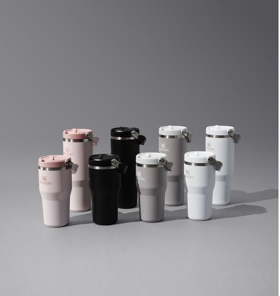 Világosszürke rozsdamentes acél termosz 600 ml IceFlow™ Flip Straw 2.0 Tumbler Ash – Stanley
