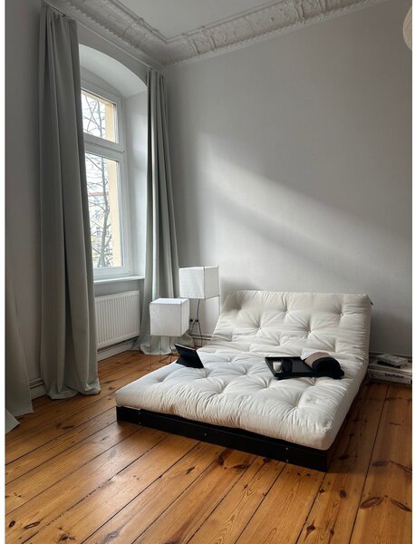 Mustársárga kinyitható kanapé 140 cm Roots Black Night – Karup Design