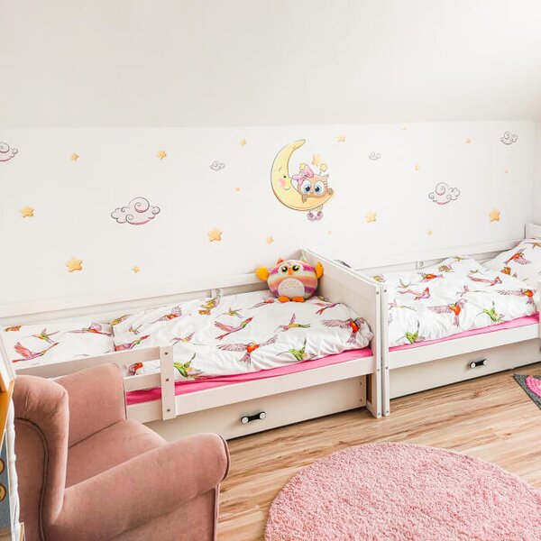 INSPIO - átragasztható textil matrica - Gyerekszoba falmatrica - Rózsaszín bagoly a holdon