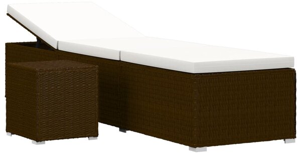 Barna polyrattan napozóágy párnával és teázóasztallal