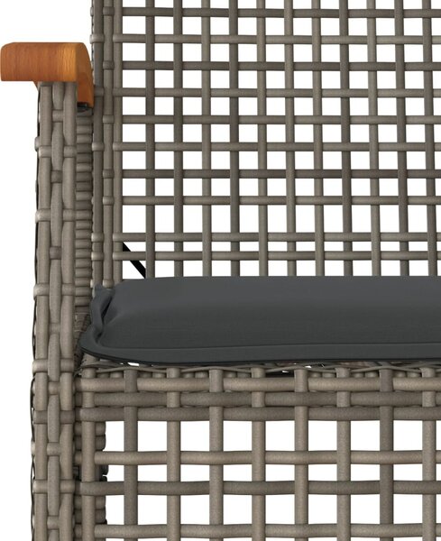 4 db szürke polyrattan és akácfa kerti szék párnákkal