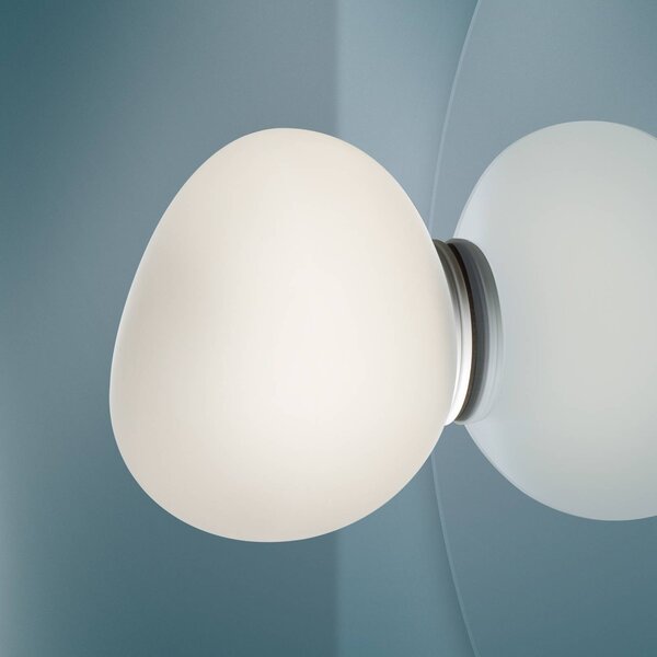 Foscarini Gregg piccola tükör lámpa fehér, dimmelhető, Fehér / opál, Fürdőszoba, Üveg, Dizájn