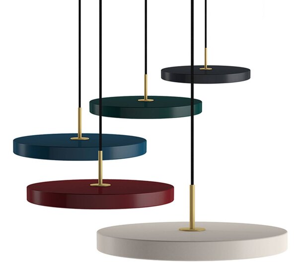 UMAGE LED lógó lámpa Asteria Mini, gyöngyházfehér/sárgaréz, Ø 31 cm, dimmelhető, Fehér / opál, Nappali / Étkező, Alumínium, Dizájn