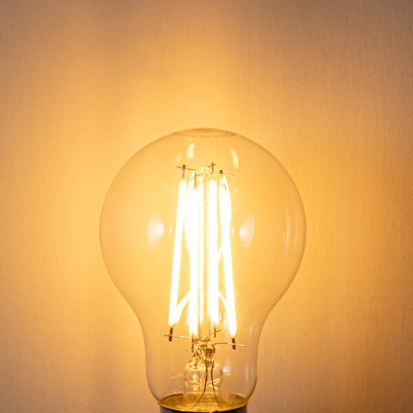 5 darabos E27 dimmelhető LED izzókészlet A60 6W 700 lm 2200K