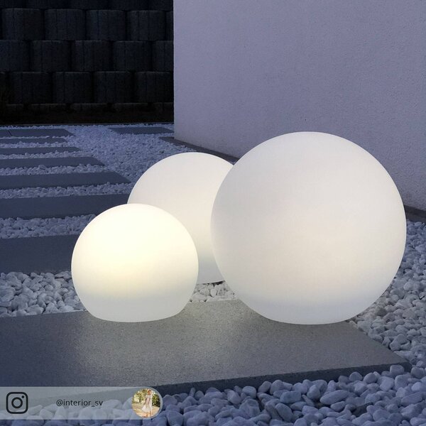 Lindby LED napelemes lámpák Lago, 3 darabos szett, gömbök, földi tüske, fehér, Fehér / opál, Műanyag, Modern
