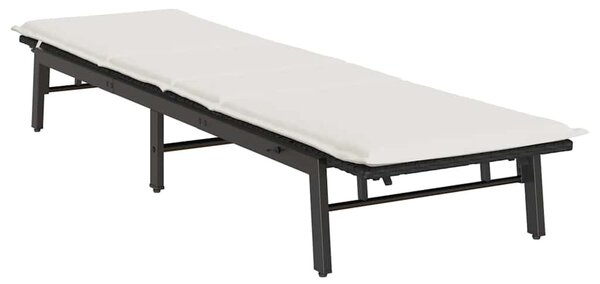 Fekete polyrattan napozóágy párnával