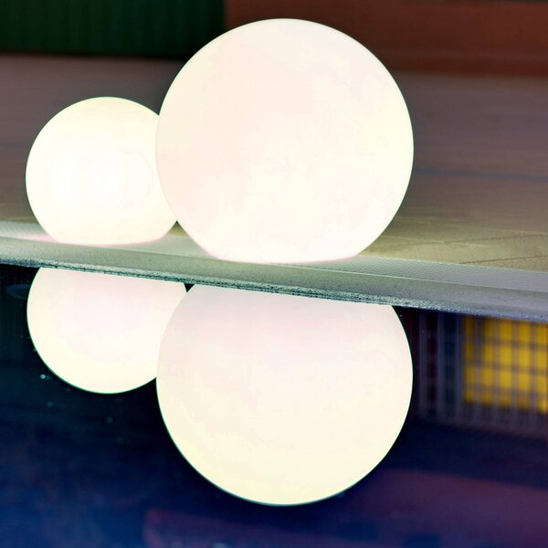 Newgarden Buly LED napelemes világítógömb IP65, Ø 60cm, dimmelhető, Fehér / opál, Műanyag, Modern