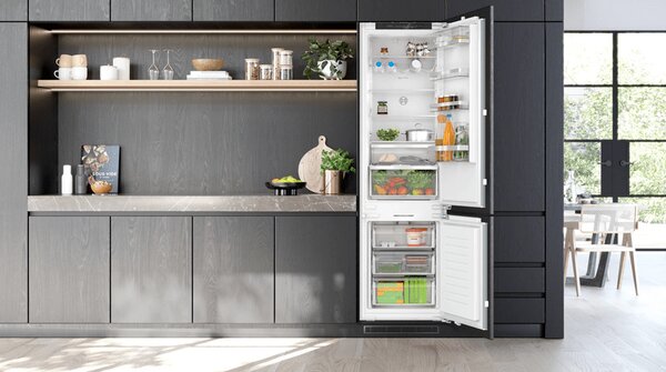 Bosch KIN96ADC0 Serie 6 Beépíthető kombinált hűtőszekrény