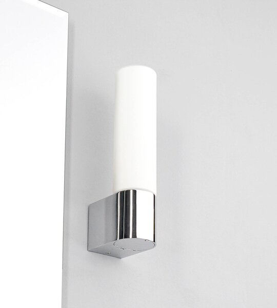 Lindby tükörlámpa Melike, 27 cm, króm, IP44, konnektoros kivezetés, dimmelhető, Króm / ezüst, Fürdőszoba, fém, Modern