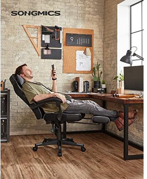 Ergonomikus irodai szék kihúzható lábtartóval, 90–135°-ban dönthető, 150 kg-ig, fekete-szürke