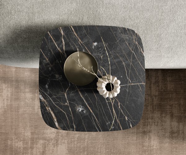 DELIFE Dohányzóasztal Edge hajóformájú 50x50 cm Laminam® kerámia Noir Desir barna Eleny rozsdamentes acél szálcsiszolt