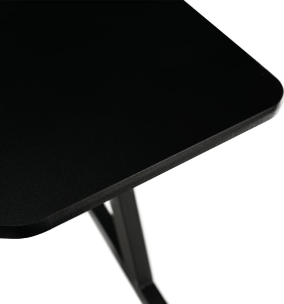 KONDELA Gamer asztal/számítógépasztal, fekete/piros, MACKENZIE 140cm