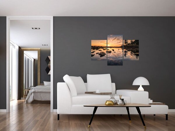 A vízfelület képe naplementekor (90x60 cm)