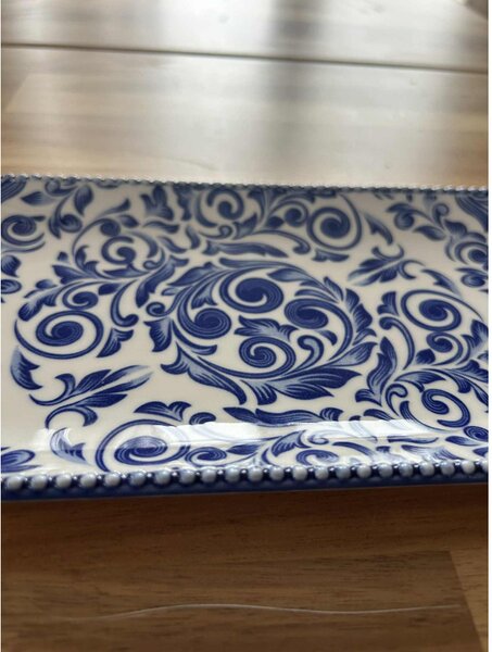 Téglalap alakú tálka kék árnyalatokban 23 cm x 11 cm méretben