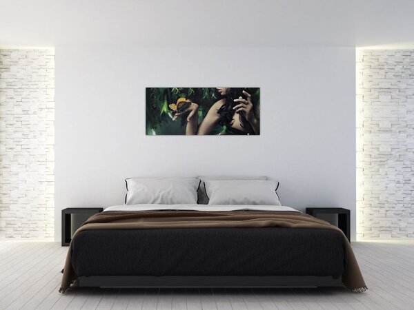 Egy bájos nő képe pillangóval (120x50 cm)