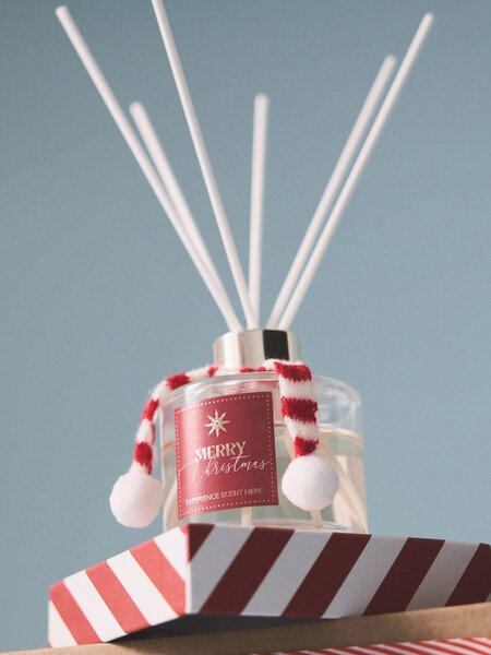 Sinsay - Karácsonyi illatosító diffúzor pálcikákkal Frosted Berry - piros