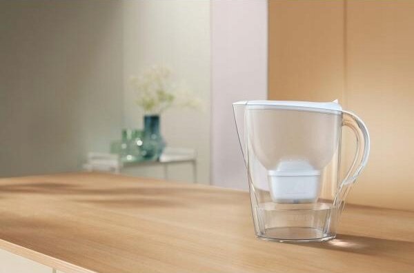Szűrő kancsó Brita Marella XL 3,5l 4 db szűrőbetét fehér