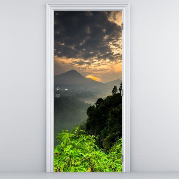Fotótapéta ajtóra - Zöld hegyi táj (95x205cm)