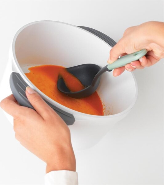 Brabantia Tasty+ Cook & Serve merőkanál, kaparóval, beépített serpenyőtartóval, akasztóval, hőálló, műanyag, jáde zöld - 122729