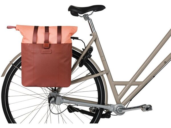 Basil Sakwa pojedyncza BASIL VIVE BICYCLE SHOPPER, MIK Hooks, 15-20L, Wodoodporna, burgundy/pink