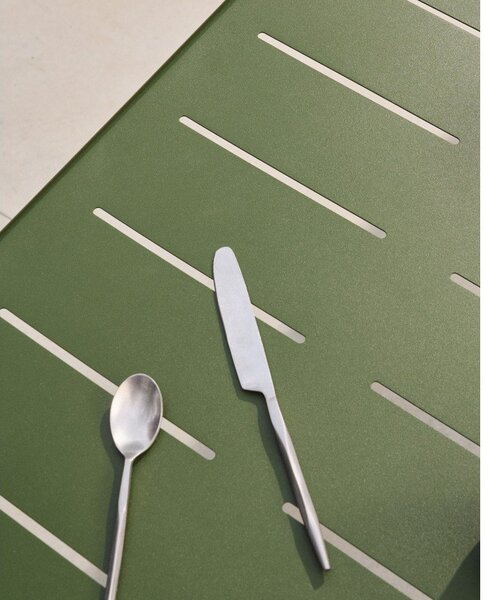 Acél kerti étkezőasztal 90x180 cm Brai – Kave Home