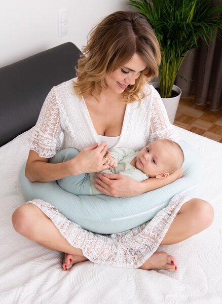 BABYMATEX Moon szoptatós párna muszlin 260 cm - világos türkiz