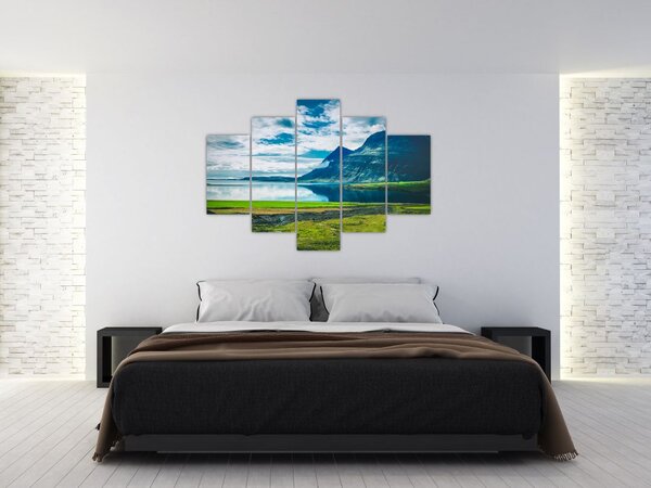 Egy tó hegyekkel képe (150x105 cm)