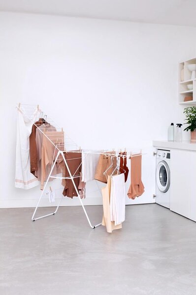 Brabantia HangOn Drying Rack ruhaszárító állvány, 25m szárítási hossz, 8db ruhaakasztó kampó, 12kg teherbírás, összecsukható, acél, fehér - 403446