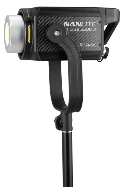 Nanlite Forza 300B II Bi-Color LED Stúdió lámpa