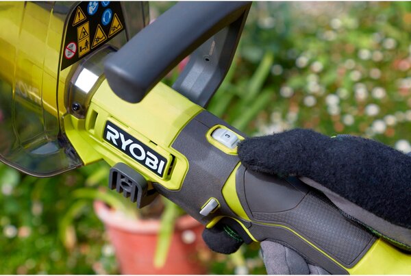 Ryobi ONE+ Akkumulátoros kézi kapa