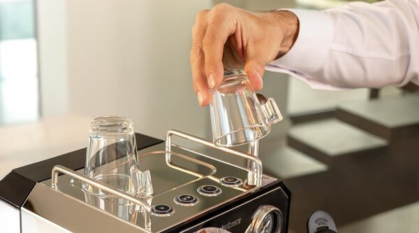 Cecotec Baristeo Intima professzionális eszpresszógép 1850W