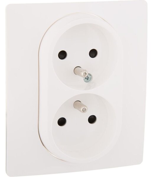 Dupla fali aljzat 2x2P+F Legrand Niloe fehér 764541