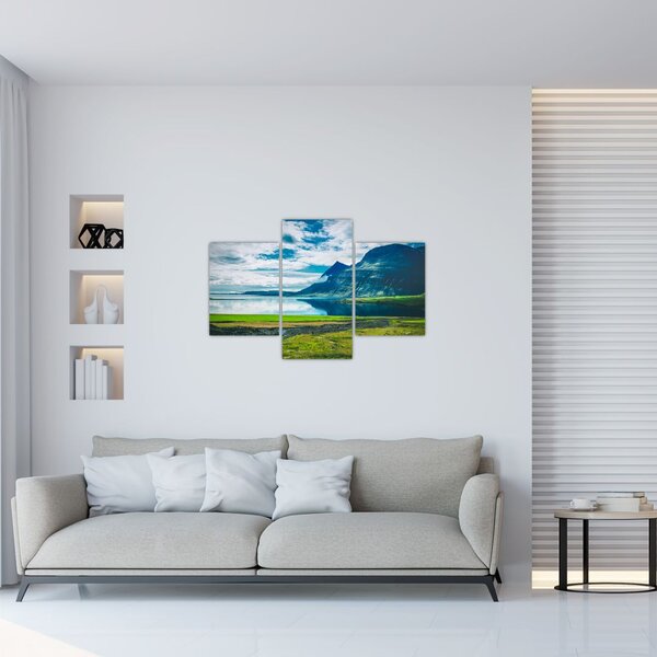 Egy tó hegyekkel képe (90x60 cm)