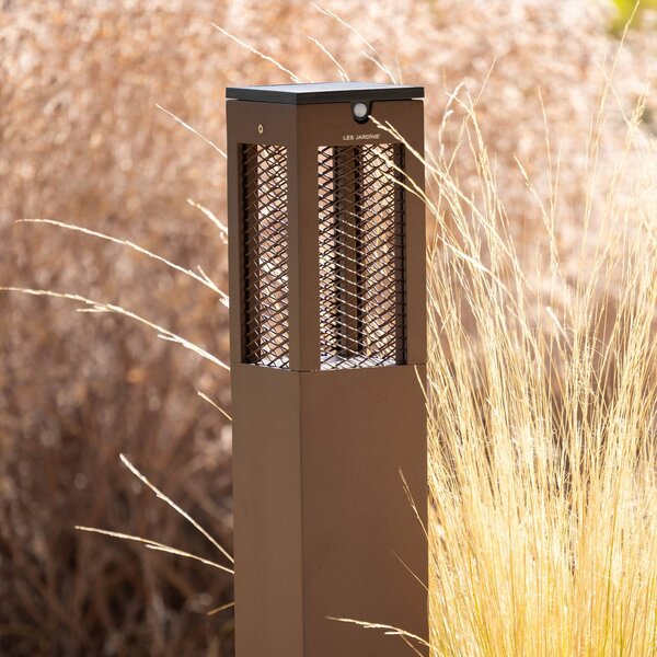 Les Jardins LED-es napelemes útvilágítás Tradition Sensor Corten 90cm, dimmelhető, Barna / rozsda, Alumínium, Modern