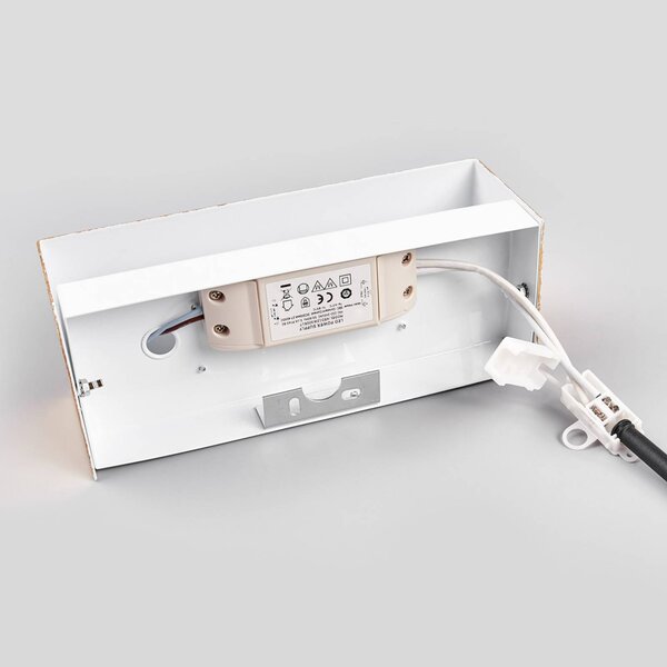 Lindby Quentin LED-es fali lámpa, 23cm széles, arany színű, fém, Sárgaréz / arany, Folyosó, fém, Modern