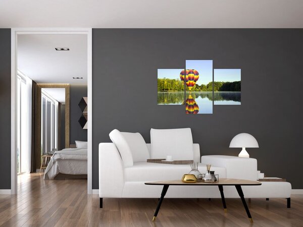 Hőlégballon a tónál képe (90x60 cm)