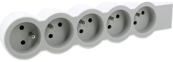 Legrand 049498 csatlakozóaljzat