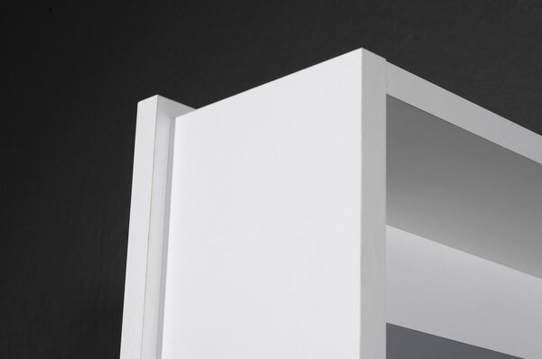Fehér előszoba szekrény 50x195x18 cm Rotary – Germania
