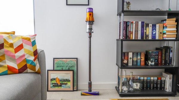 Dyson V12 Detect Slim Absolute (2023) álló porszívó