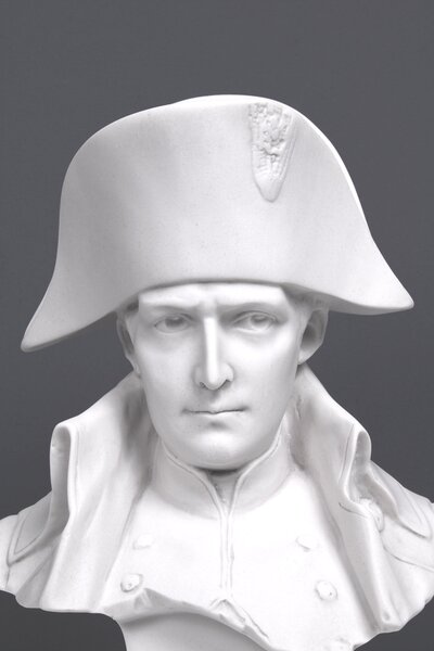 Napóleon Bonaparte mellszobor márvány luxus lakberendezés férf beltéri